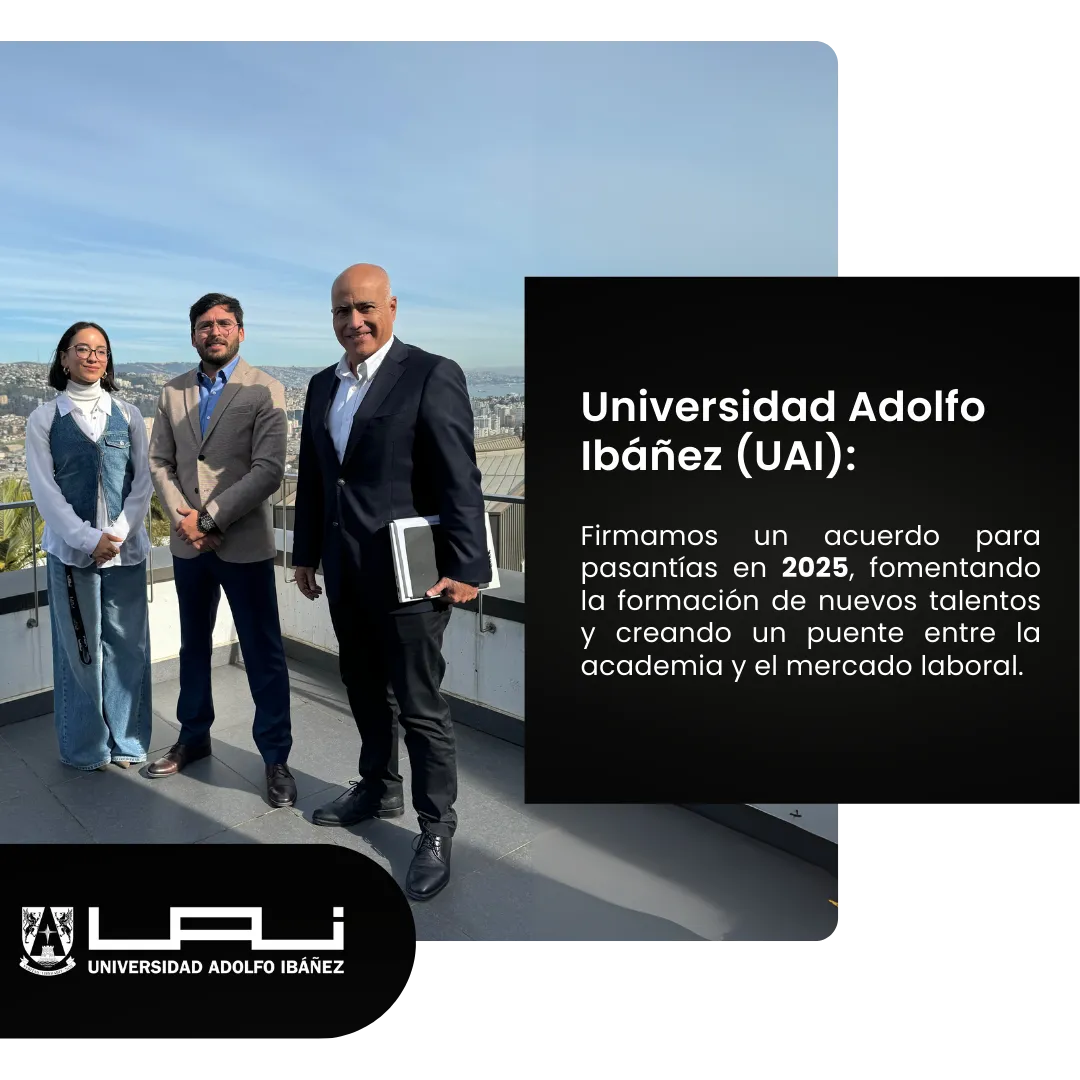 Equipo de Costera Group junto autoridades de Universidad Adolfo Ibáñez